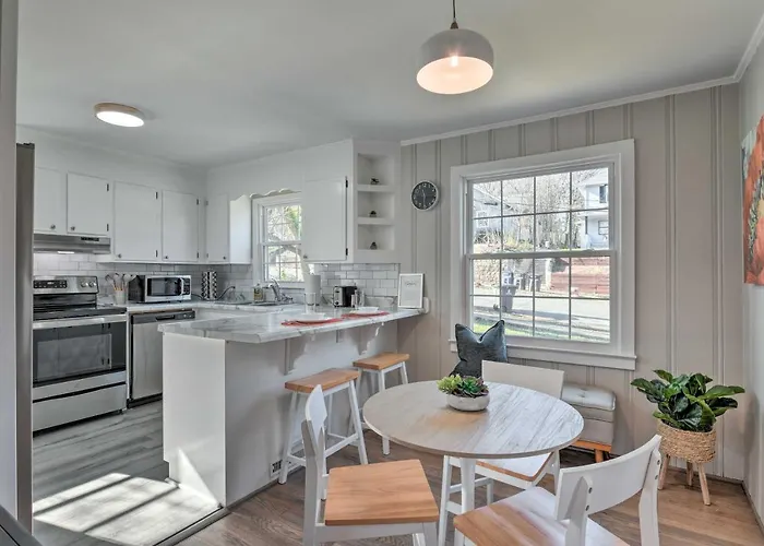 Mid-century Modern In Ardmore Area! Holiday home