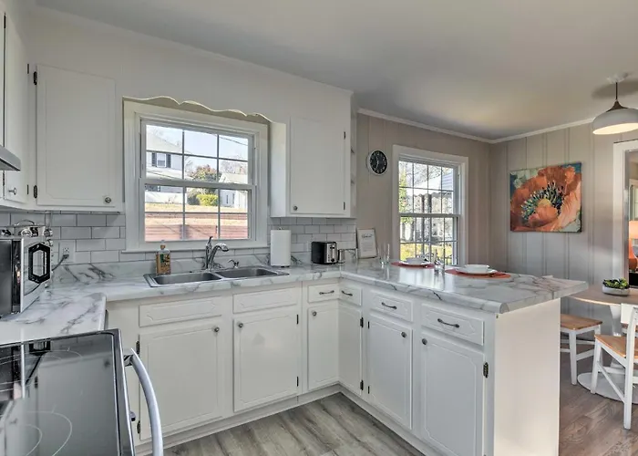 Mid-century Modern In Ardmore Area! * Winston-Salem