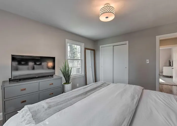 Mid-century Modern In Ardmore Area! Holiday home