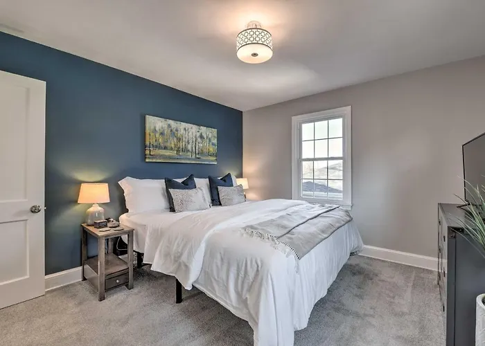 Mid-century Modern In Ardmore Area!