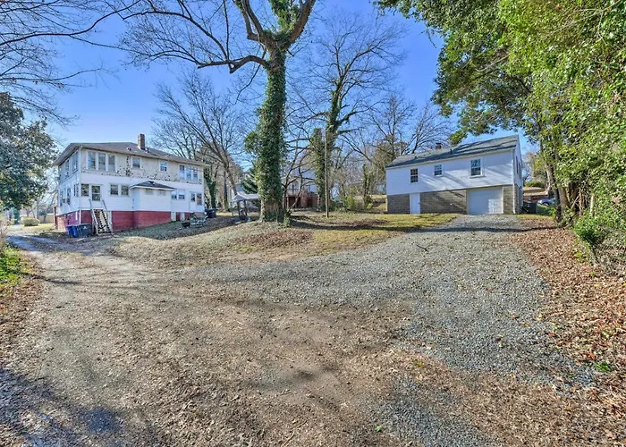 Holiday home Mid-century Modern In Ardmore Area! *