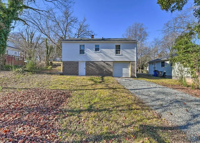 Holiday home Mid-century Modern In Ardmore Area! Winston-Salem