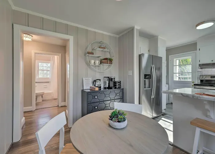 Mid-century Modern In Ardmore Area! * Winston-Salem